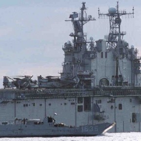 타라와급(tarawa class)상륙공격함(LHA) 이시우 2004/03/01 171